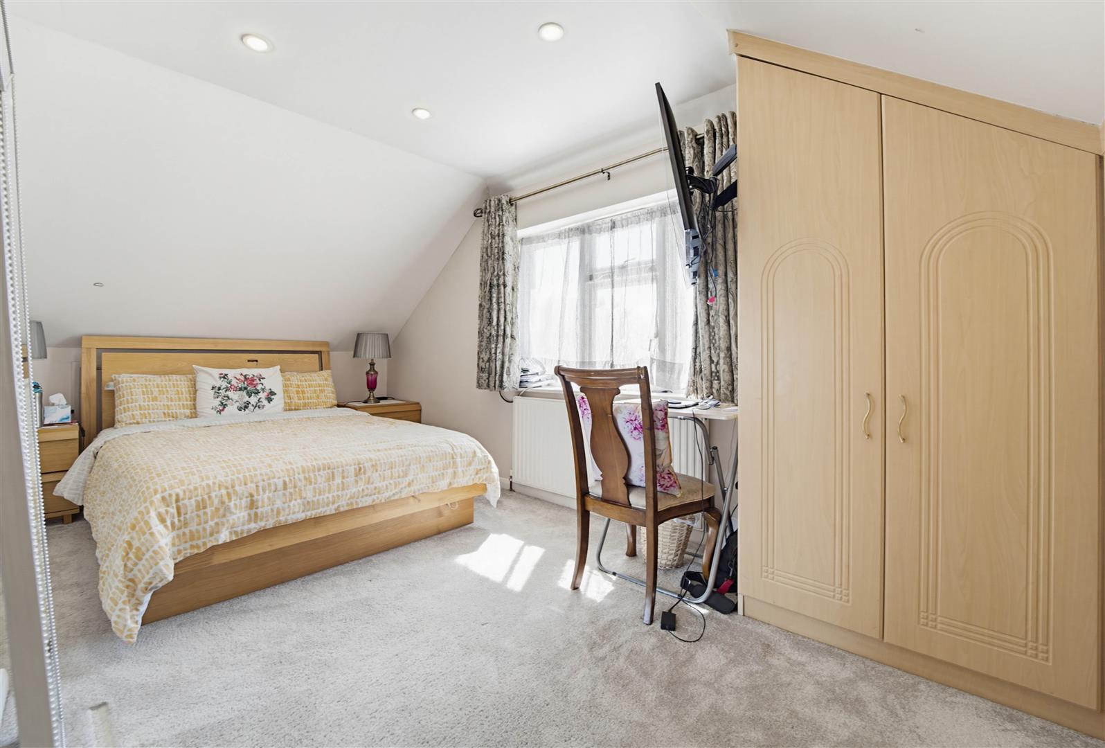 Ferry Avenue, Staines-Upon-Thames